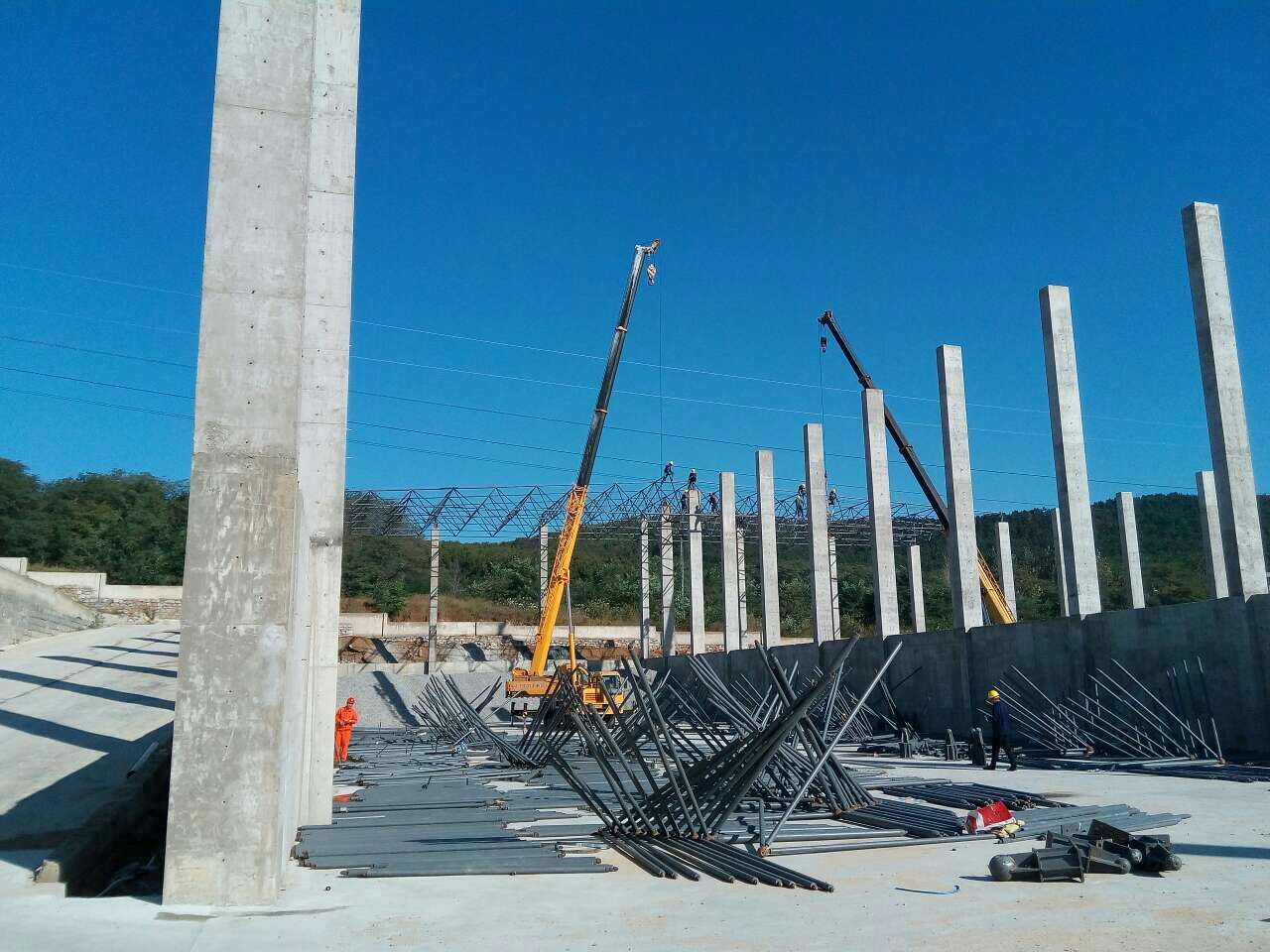 高邮搅拌站网架